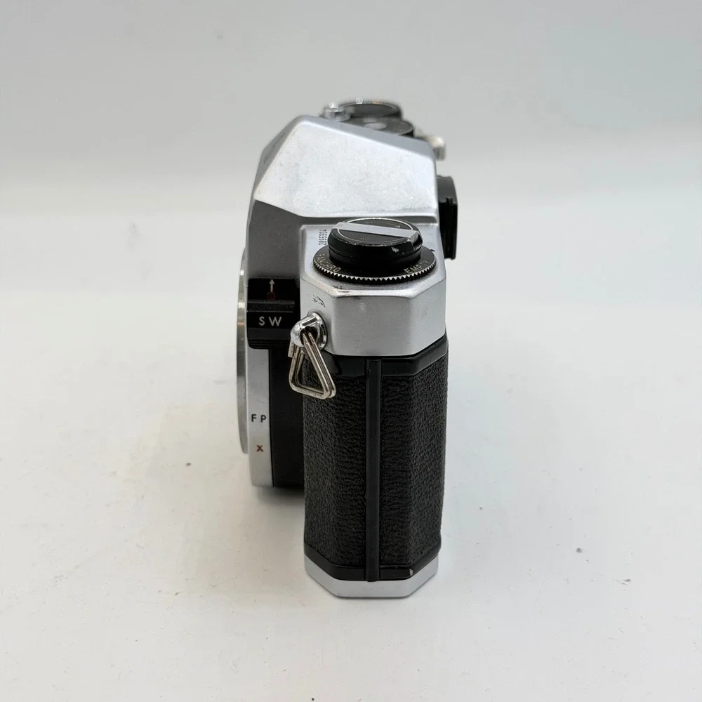 Asahi Pentax Spotmatic SP 35mm SLR Film Camera Body Silver Black Vintage Japan